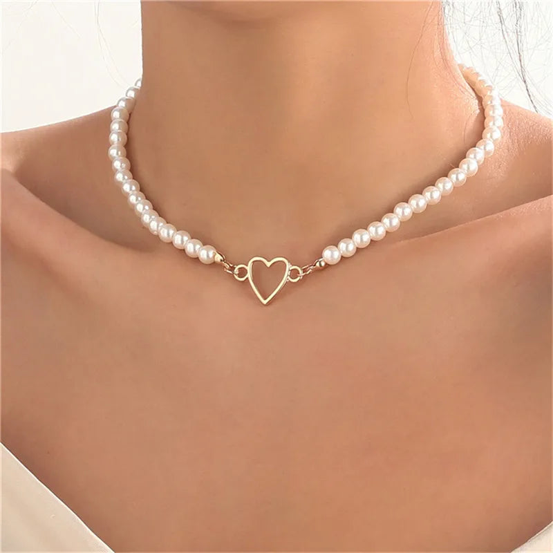 Elegant Faux Pearl Love Heart  Choker Necklace - Free Delivery