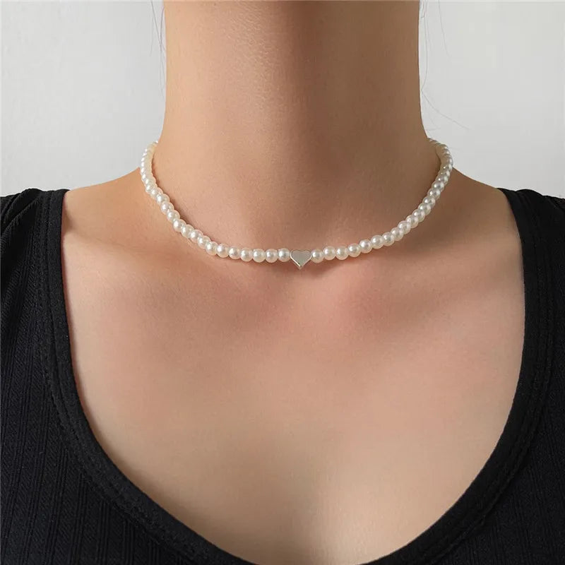 Elegant Faux Pearl Love Heart  Choker Necklace - Free Delivery